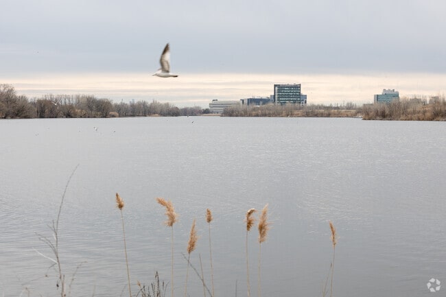 Overpeck County Park is only a short drive away.