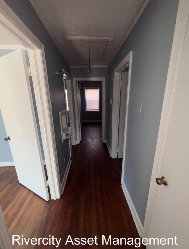 Foto del edificio - 3237 Harris Ave