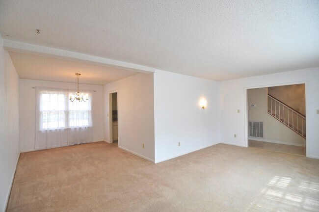 Foto del edificio - 2505 Lancelot Dr SE