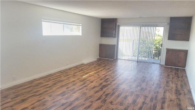 Building Photo - 158 W Marquita