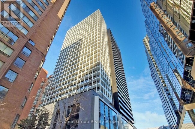 Building Photo - 20 Edward St