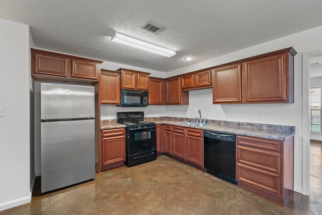 Building Photo - 1005 Wineberry Rd