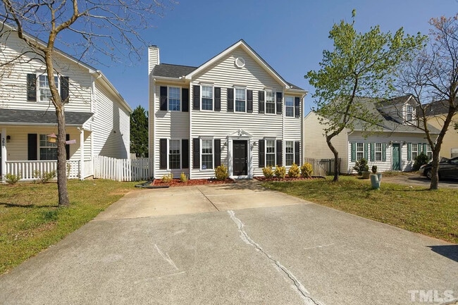 Building Photo - Room in Single Family Home on Sana Ct