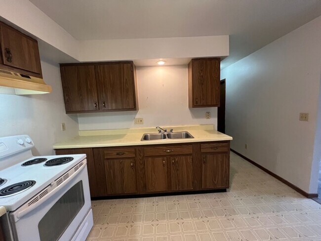 Foto del edificio - 909 Genrich St