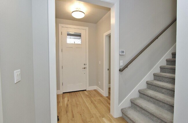 Foto del edificio - 3468 E Berghan St