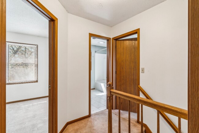 Foto del edificio - 2357 Amy Ave