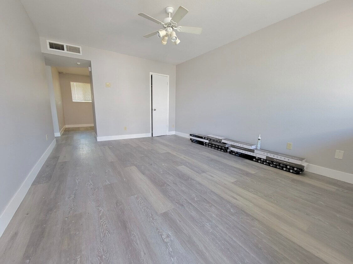 Foto principal - 1833 East Harvard Street, Unit 3