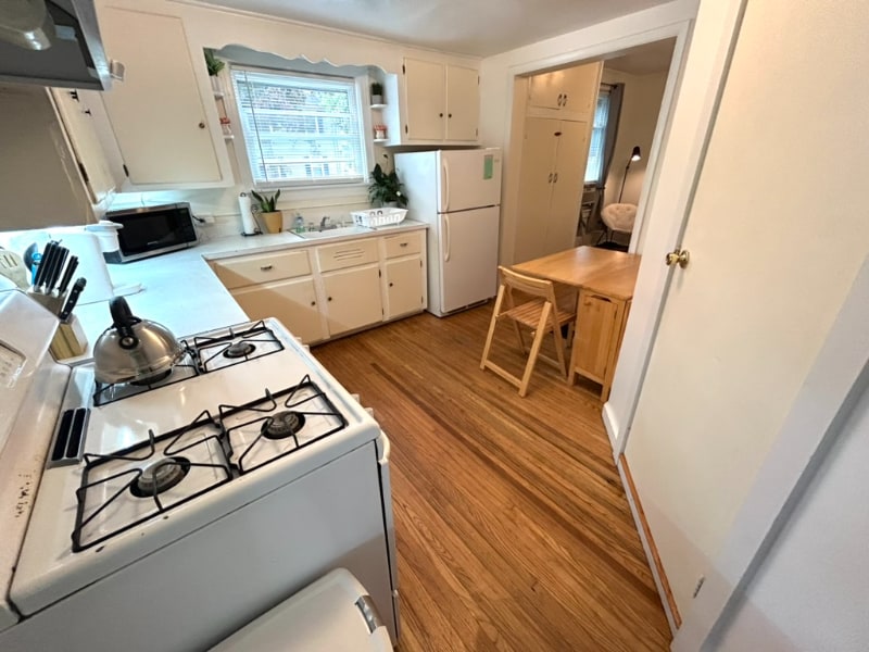 Foto principal - 718 N Cayuga St