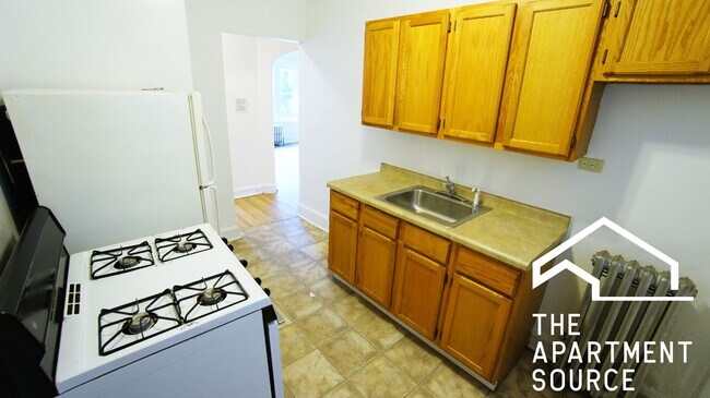 Foto del edificio - 2948 N Albany Ave