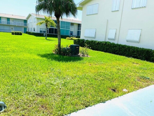 Foto del edificio - 560 Horizon W