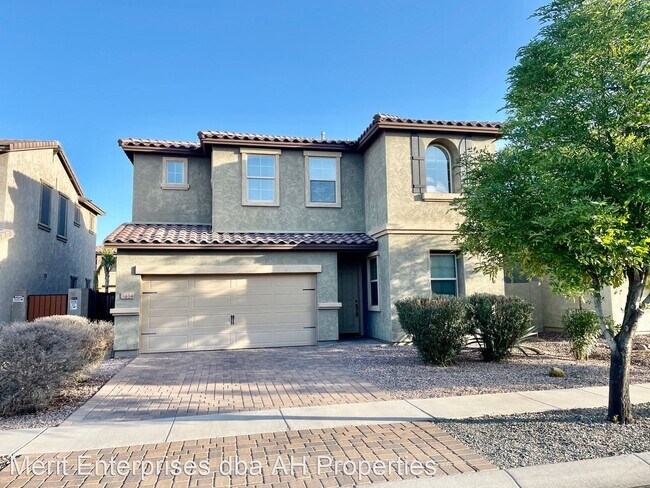 Building Photo - 3 br, 3 bath House - 3454 E AZALEA DR