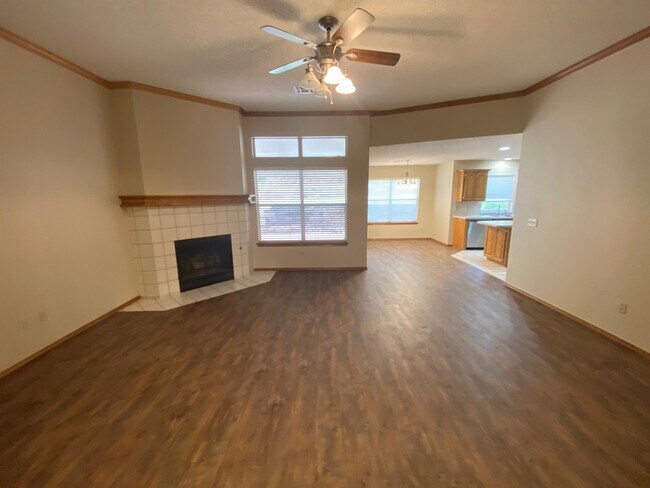 Foto del edificio - 533 NW 174th St