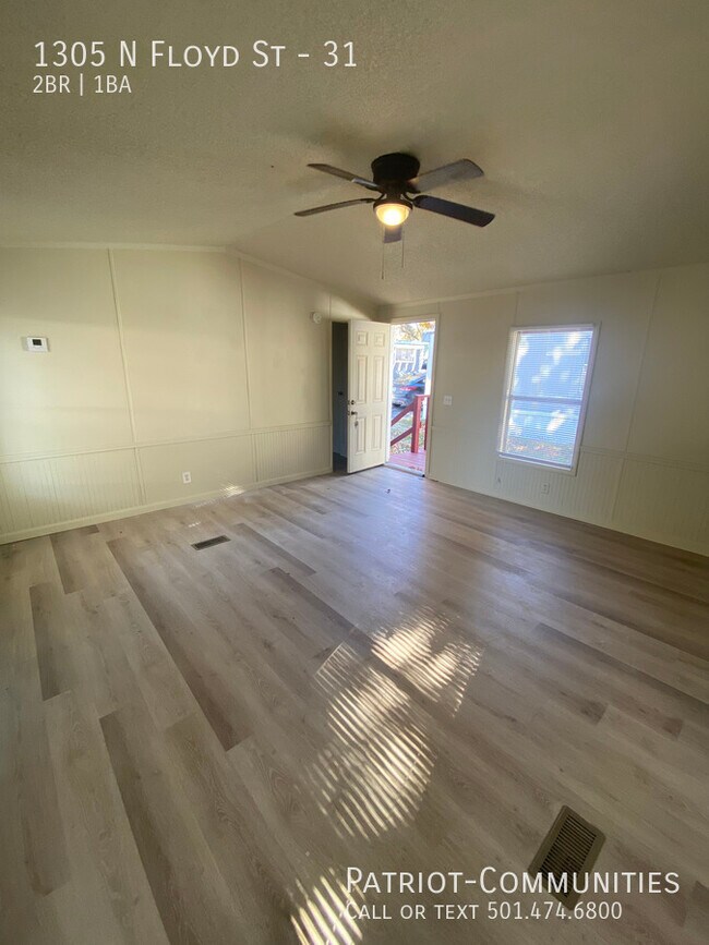 Foto del edificio - 1305 N Floyd St