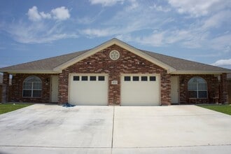 Building Photo - 5804 Aquarius Dr