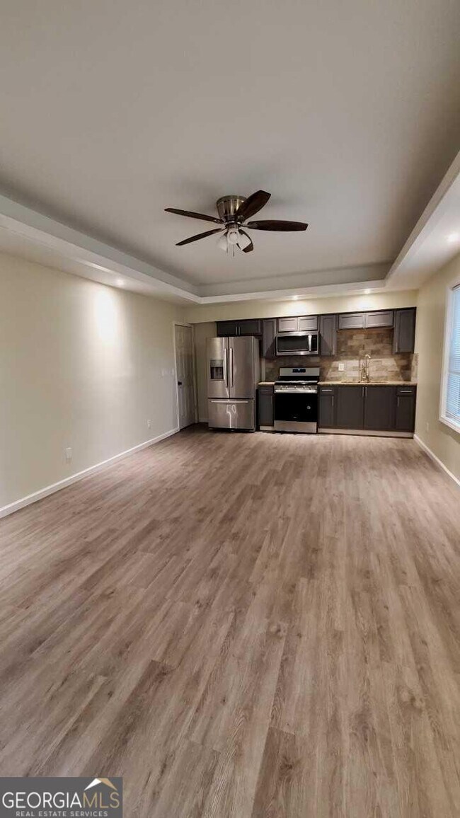 Building Photo - 512 Noblewood Dr