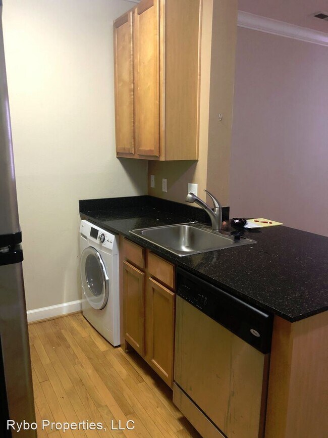 Foto del edificio - 1 br, 1 bath House - 5636 Waterman Blvd #21