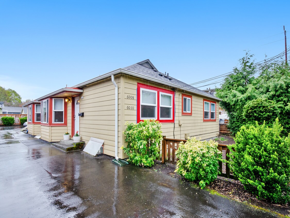 Foto principal - 6008 N Hudson St