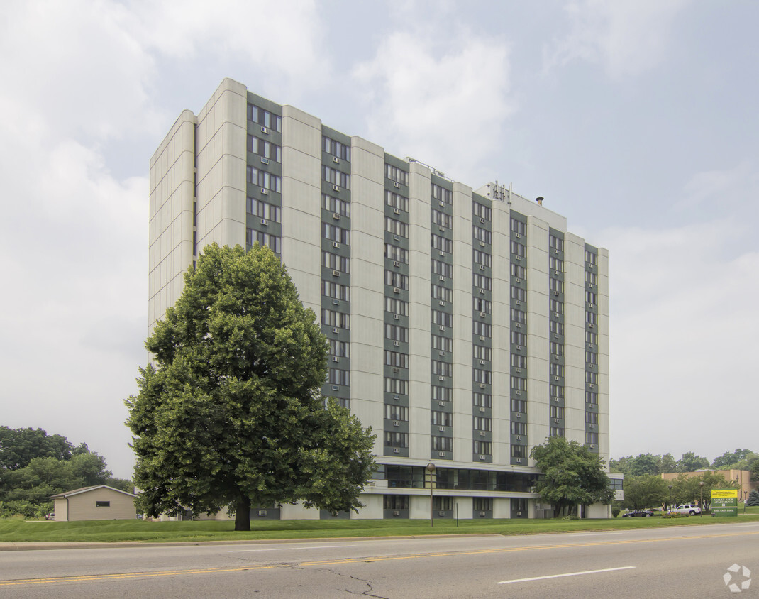 Primary Photo - Valley View Senior Apartments