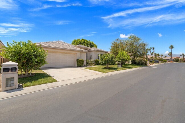 Foto del edificio - 80149 Royal Birkdale Dr