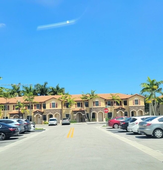 Foto del edificio - 443 SE 32nd Terrace