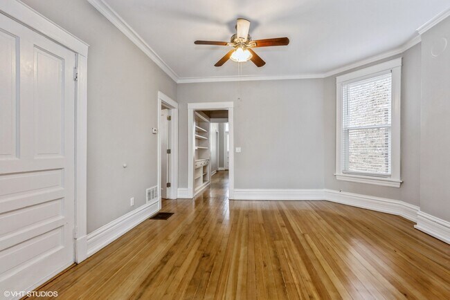 Foto del edificio - 2622 W Crystal St