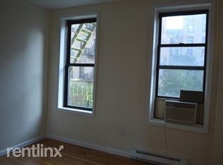 Building Photo - 247 W 109th St