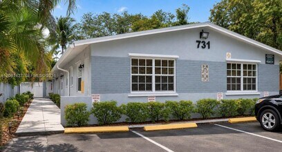 Building Photo - 731 SW 14th Ave