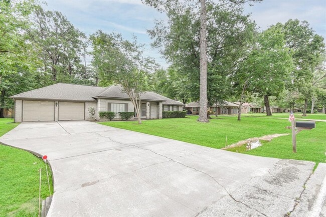 Building Photo - 14126 W Cypress Forest Dr