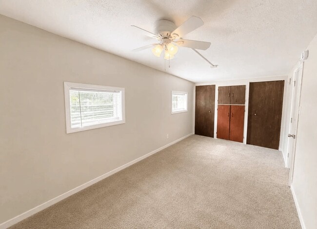 Building Photo - 2415 W Vermijo Ave