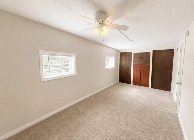 Foto del edificio - 2415 W Vermijo Ave