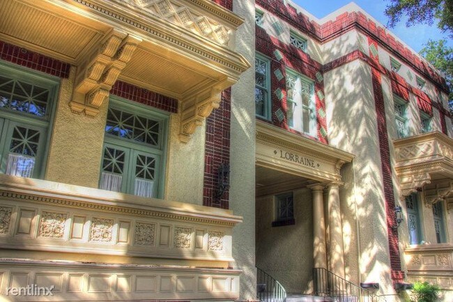 Foto del edificio - 8000 Saint Charles Ave