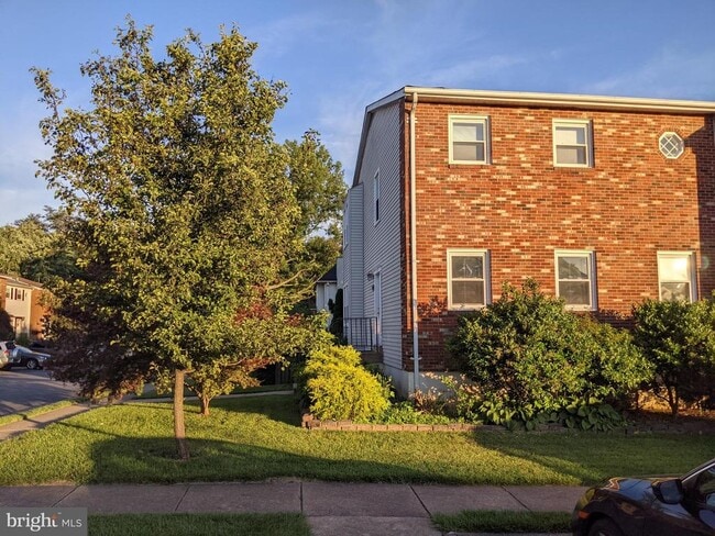Building Photo - 3036 White Birch Ct