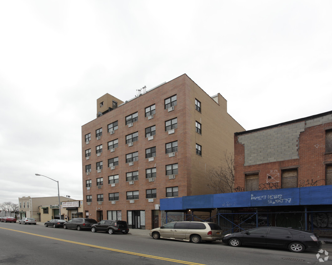 728 5th Ave, Brooklyn, NY 11232 - Apartments in Brooklyn, NY ...