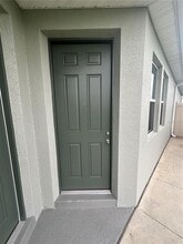 Building Photo - 1996 N Old Killarney St