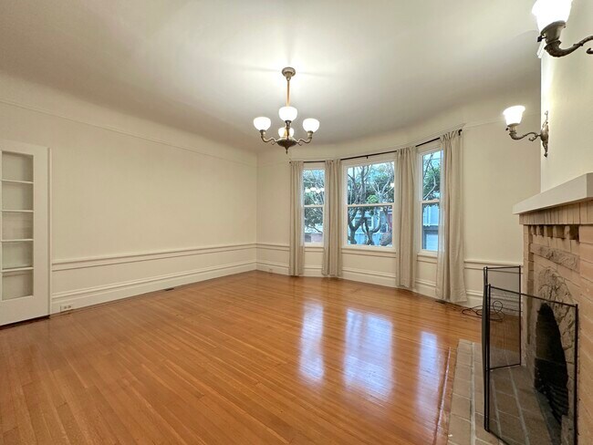 Foto del edificio - 285 12th Ave