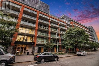Building Photo - 340 McLeod St