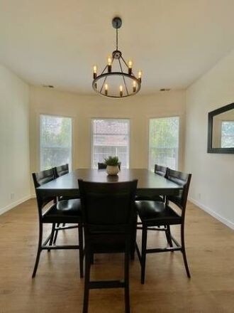 Foto del edificio - 718 W Spofford Ave