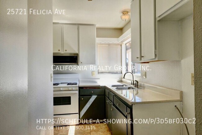 Building Photo - 25721 Felicia Ave