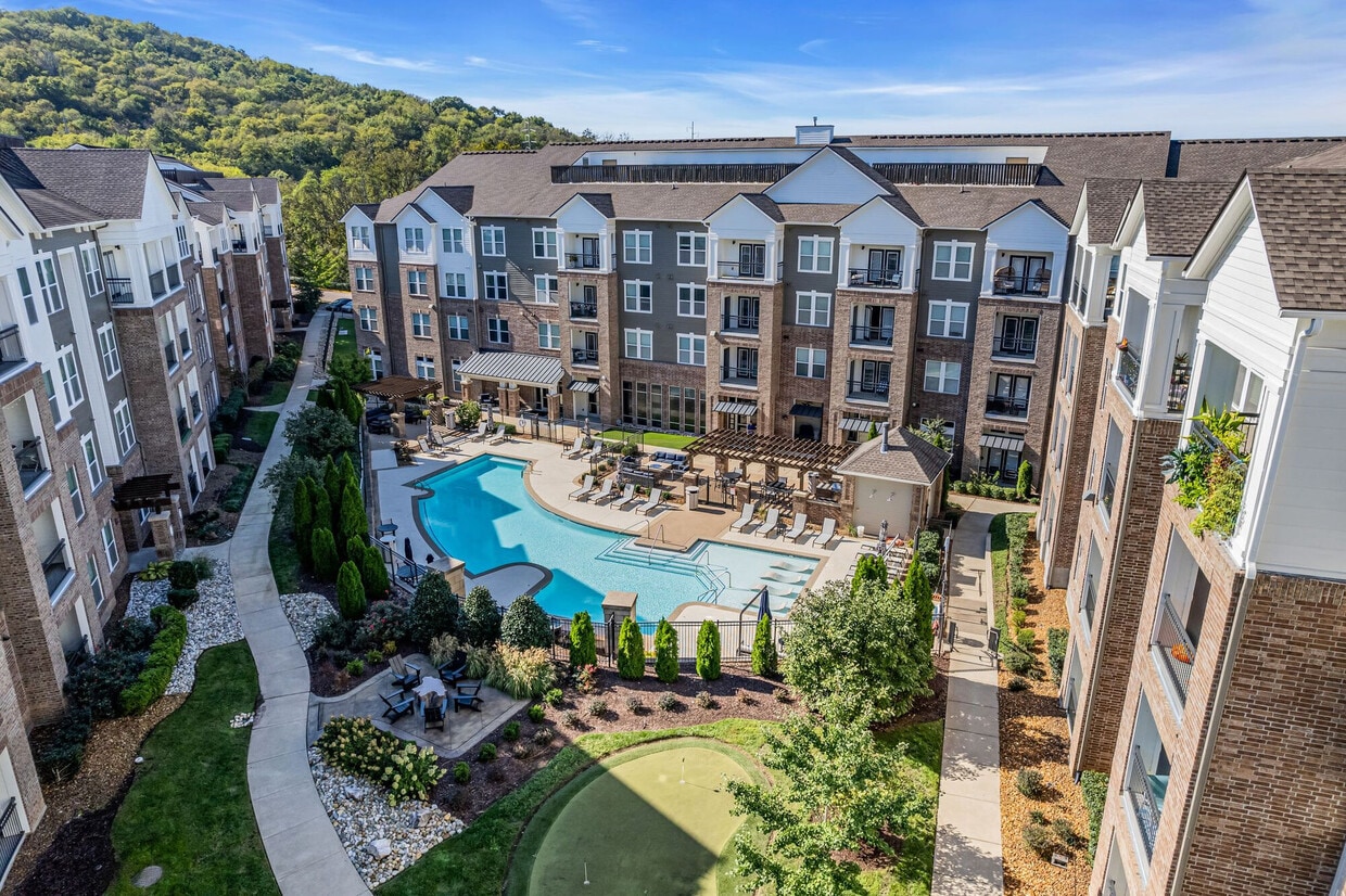 Primary Photo - Artessa Apartments