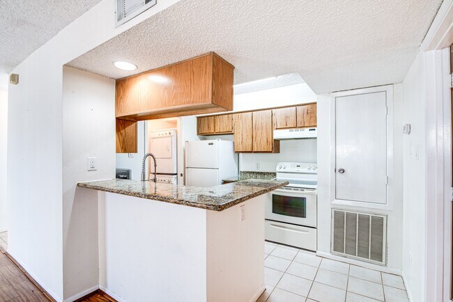 Foto del edificio - 3919 Fairmont Pkwy