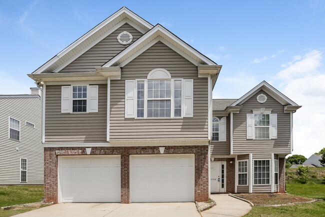 Building Photo - 11038 Treebranch Dr