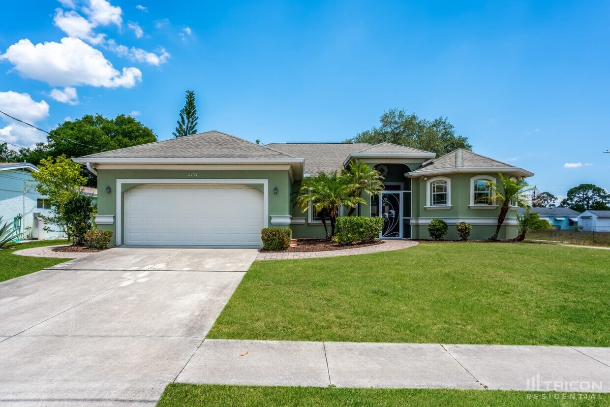 Primary Photo - 4170 Grobe Street North Port FL