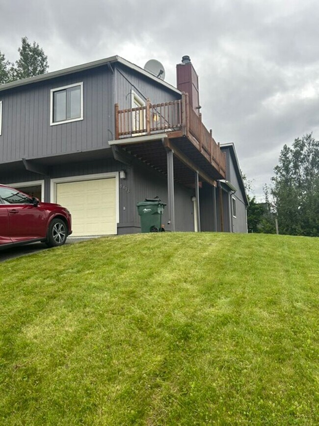 Foto del edificio - 8413 Little Dipper Ave