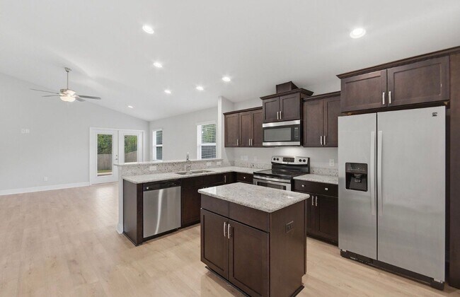 Foto del edificio - 5093 Carley Ct