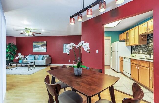 Foto del edificio - 1980 Barrymore Common