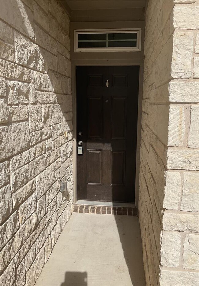 Foto del edificio - 602 Pearly Eye Dr