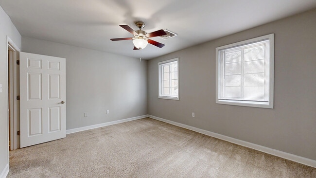 Interior Photo - Arbor Park of Alexandria