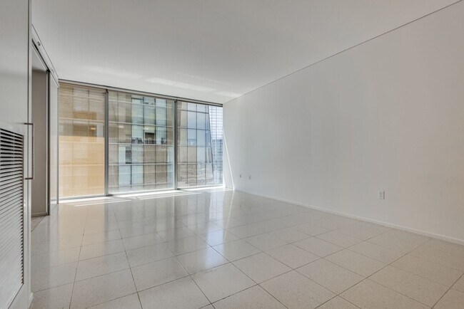 Foto del edificio - Veer Towers 2210E-CityCenter Views from th...