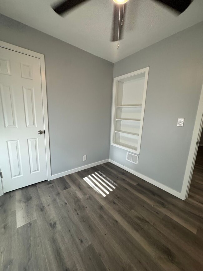 Building Photo - 2753 Dean Cir