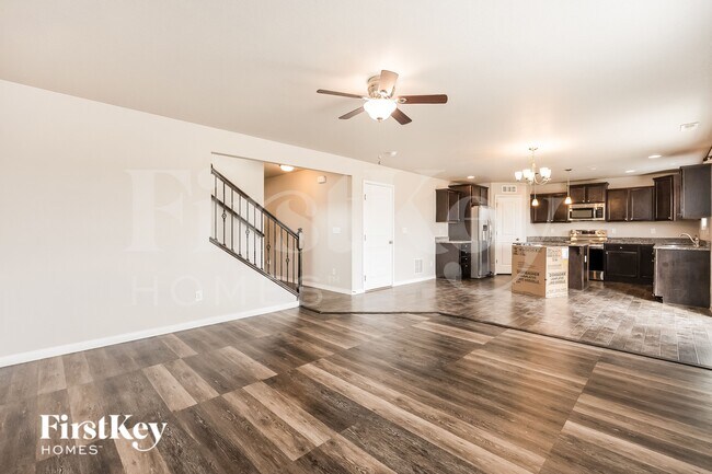 Foto del edificio - 8517 Admiral Way